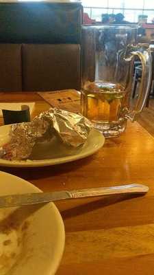 Los Bravos Mexican Restaurant