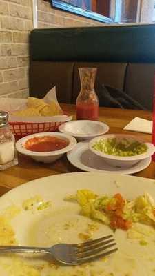 Los Bravos Mexican Restaurant