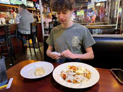 Coyote's Adobe Cafe & Bar