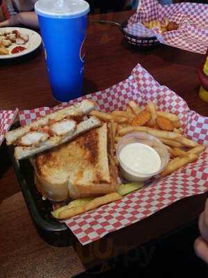 Coyote's Adobe Cafe & Bar