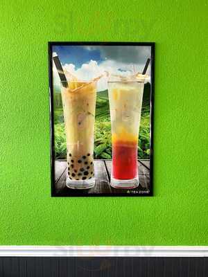 Lola's Frozen Yogurt