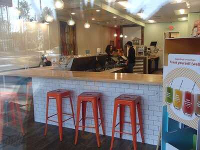 Tropical Smoothie Cafe