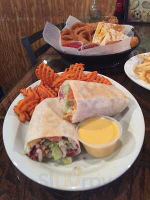 B's Restaurant & Sports Pub