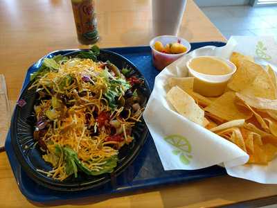Salsarita's Fresh Mexican Grill