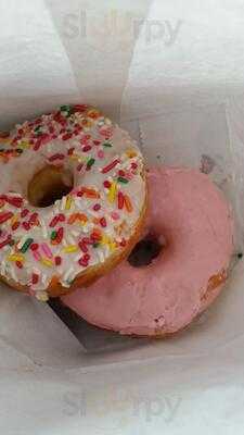 Tonallis Doughnuts & Cream