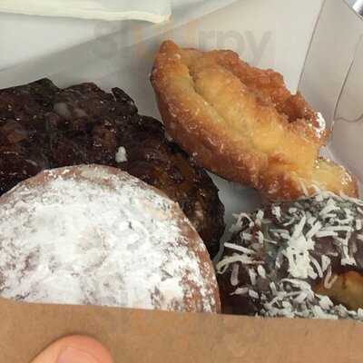 Tonallis Doughnuts & Cream