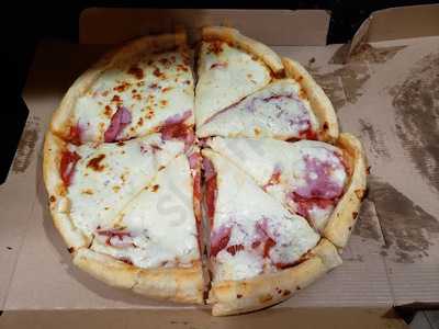 Chicago Connection Pizza