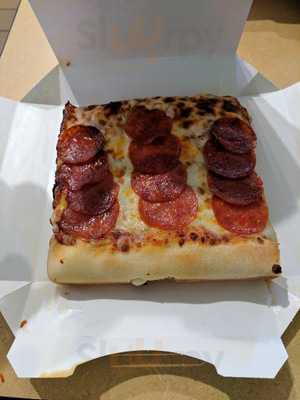 Rocky Rococo Pan Style Pizza