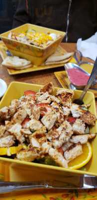 Noni's Sherwood Grille