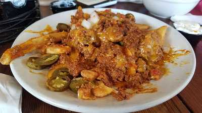 Matthew's Bar & Grill