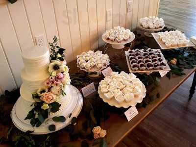 Cloud 9 Desserts And Cafe