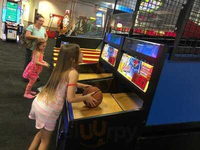 Chuck E. Cheese