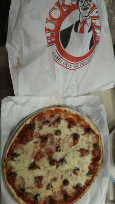 Buck's Pizza