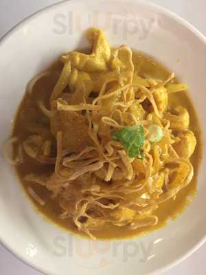 Sabaidee Sushi & Thai