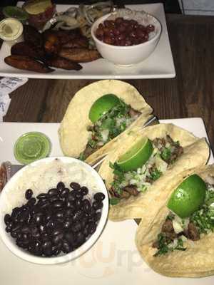 El Rancho Latin Grill