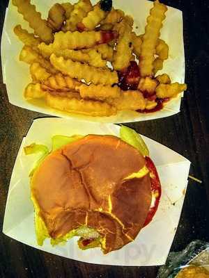 D's Cafe At Bryan Station