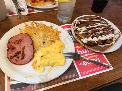 Denny's