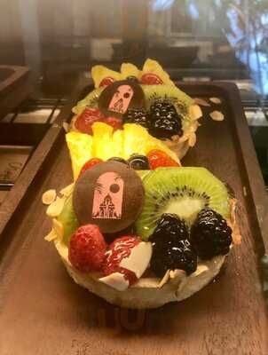 Royal Hawaiian Bakery