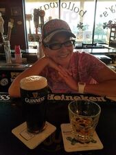 Holloways Irish Pub 2