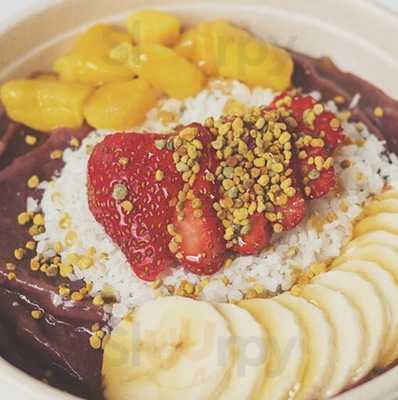 Robeks Fruit Smoothies And Healthy Eats