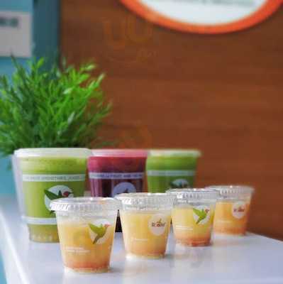 Robeks Fruit Smoothies And Healthy Eats