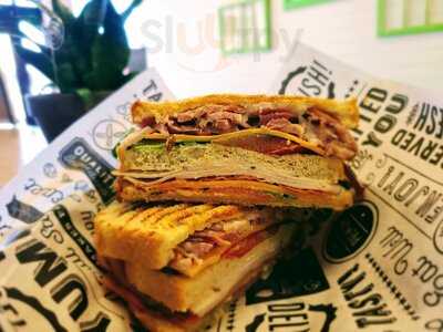 Country Sliced Ham & Cafe