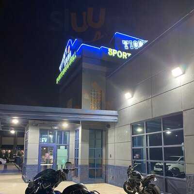 Tight Ends Bar And Grill