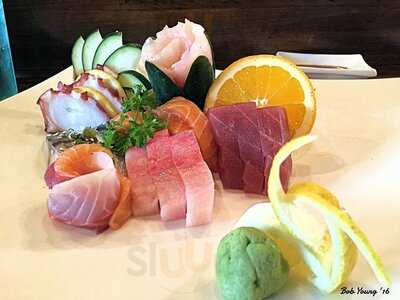 Sakana Sushi