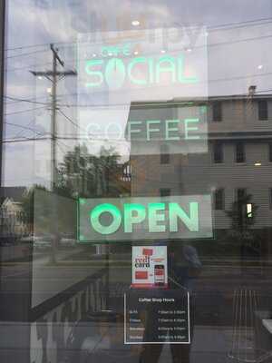 Cafe Social