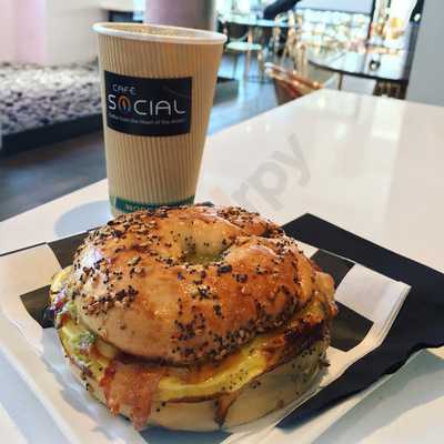 Cafe Social