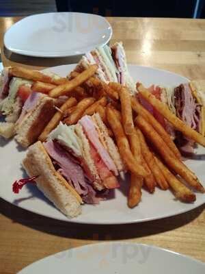 Eastside Bar & Grill