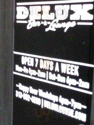 Delux Cocktail Lounge