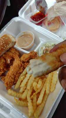 Raising Cane's Chicken Fingers