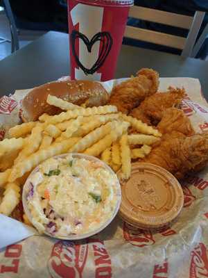 Raising Cane's Chicken Fingers