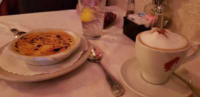 Petite Fontaine Salad & Co