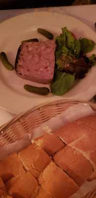 Petite Fontaine Salad & Co