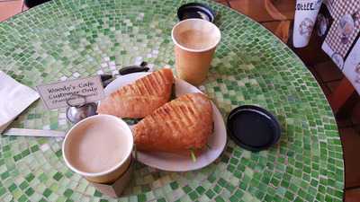 Woody's Cafe