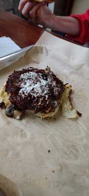 Mooyah Burgers, Fries & Shakes