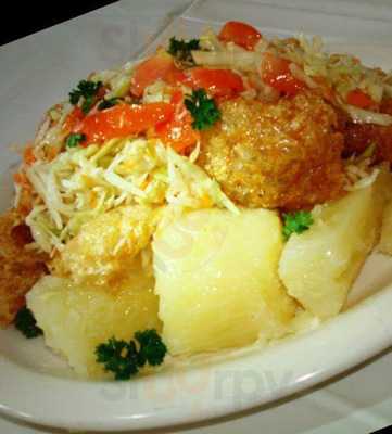 Costa Azul Restaurant