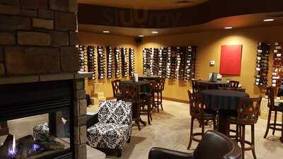 Vine Wine Shop & Lounge