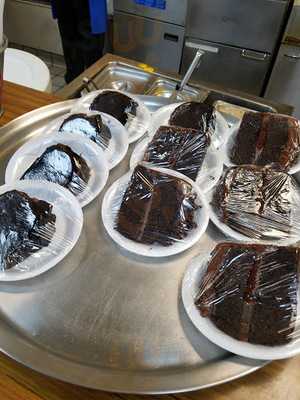 Exotic Wings &things