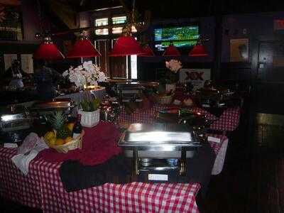 Alley Cat Restaurant & Lounge