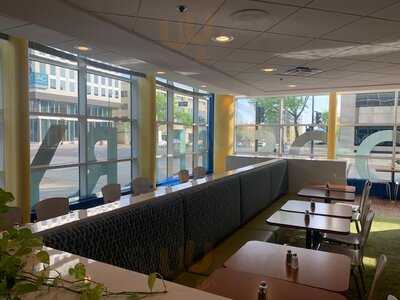 Gooseberry On The Square