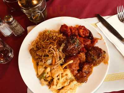 Naanching Bistro And Bar