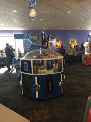 Chuck E. Cheese