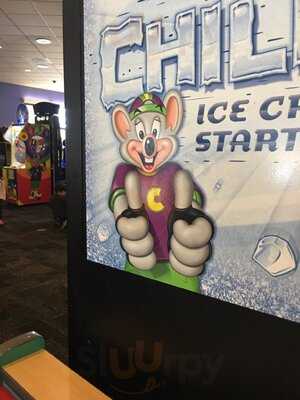 Chuck E. Cheese