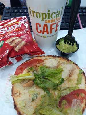 Tropical Smoothie Cafe