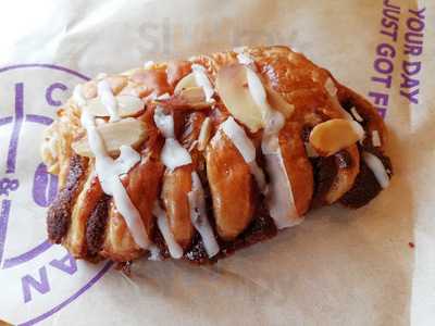 The Coffee Bean & Tea Leaf