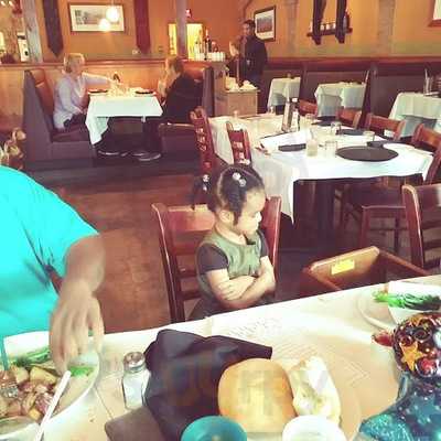 Romano's Macaroni Grill