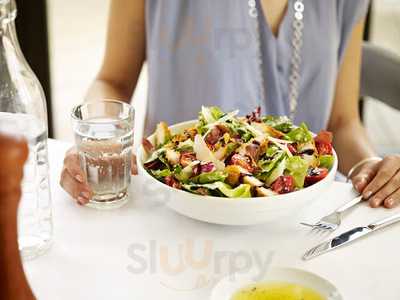 Romano's Macaroni Grill